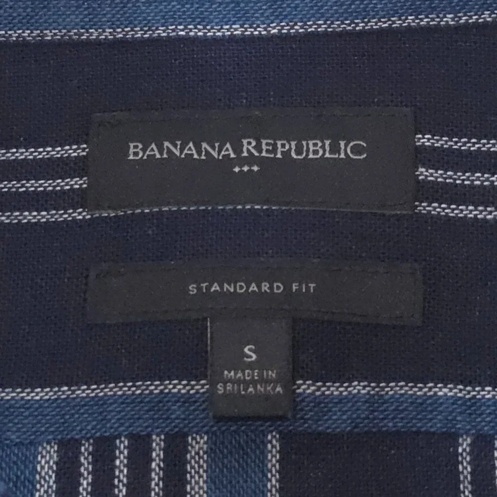 Banana Republic Button Up Shirt Mens S Navy Blue Striped Short Sleeve Preppy